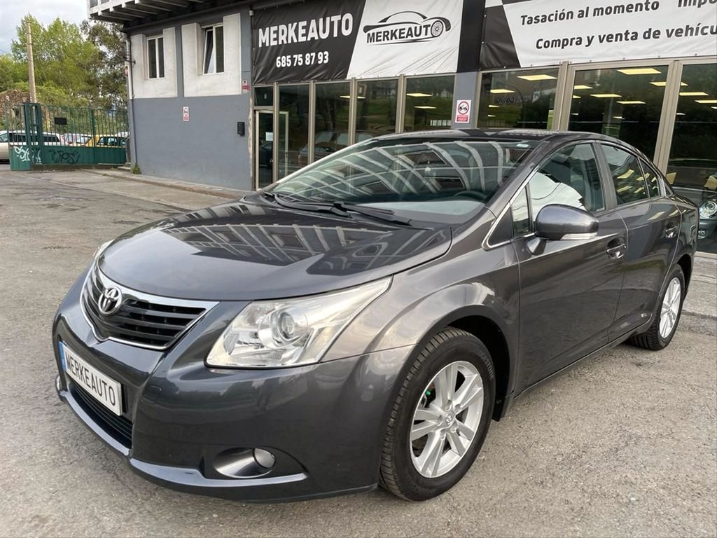 TOYOTA Avensis 2.0 D4D Advance